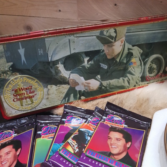 Elvis Presley Collectible Tin, plate and Cards LOT